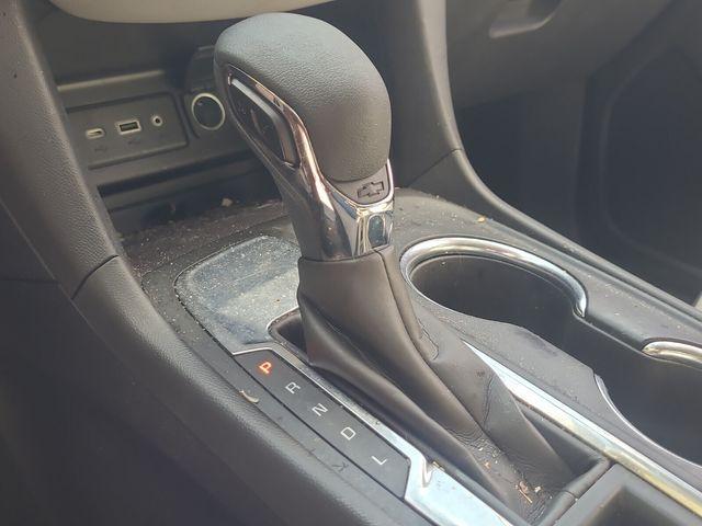 Photo of 2023 Mosaic Black Metallic Chevrolet Equinox