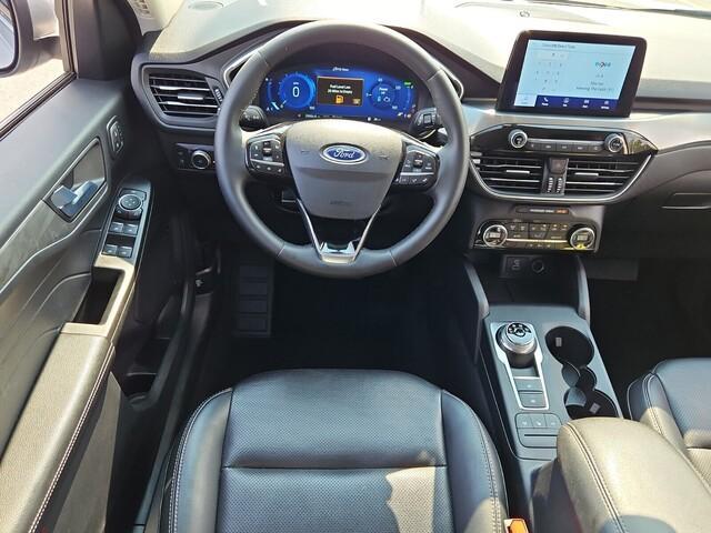 Photo of 2021 Silver Metallic Ford Escape