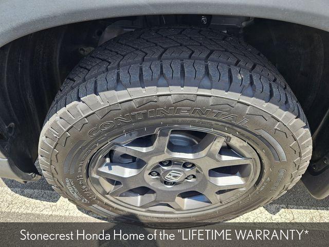 Photo of 2025 Silver Honda Pilot