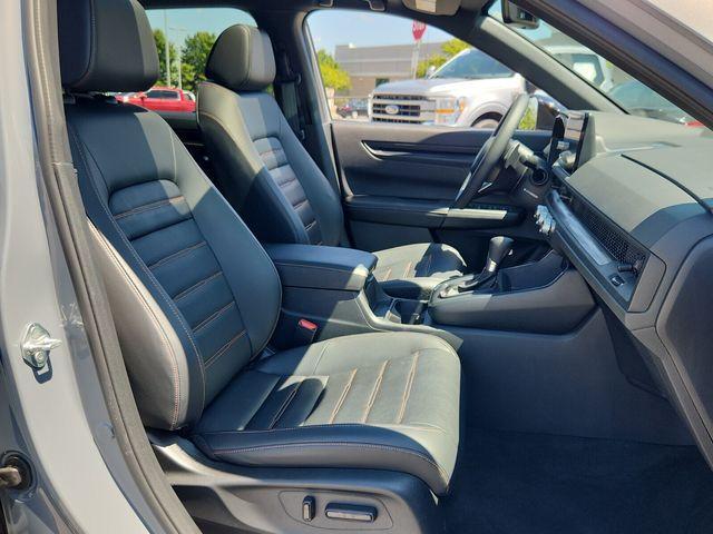 Photo of 2024 Urban Gray Pearl Honda CR-V Hybrid