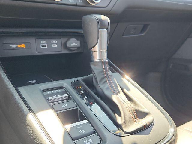 Photo of 2024 Urban Gray Pearl Honda CR-V Hybrid