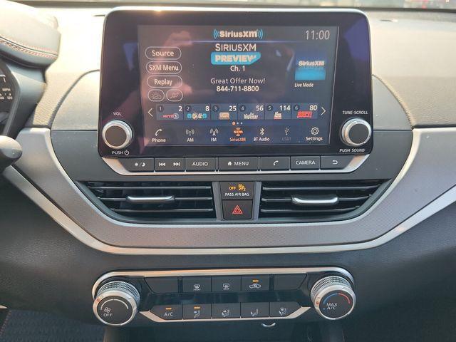 Photo of 2024 Black Nissan Altima
