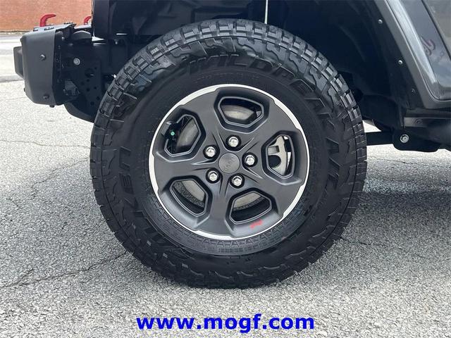 Photo of 2023 Granite Crystal Metallic Clearcoat Jeep Gladiator