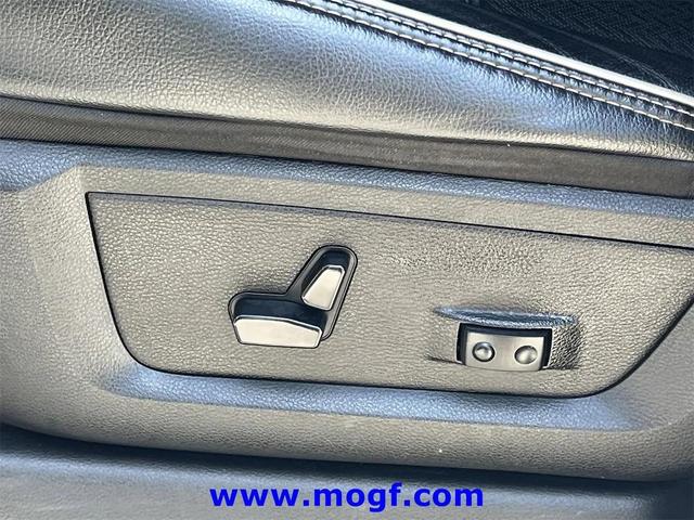 Photo of 2023 Bright White Clearcoat RAM 2500