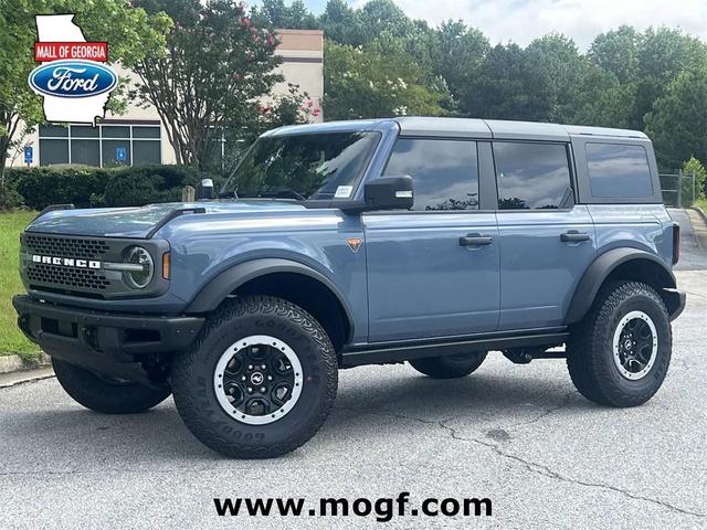 Photo of 2025 Azure Gray MET TRI-Coat Ford Bronco