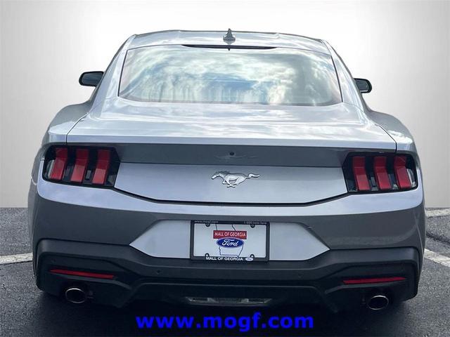 Photo of 2024 Silver Metallic Ford Mustang