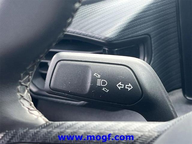 Photo of 2024 Silver Metallic Ford Mustang
