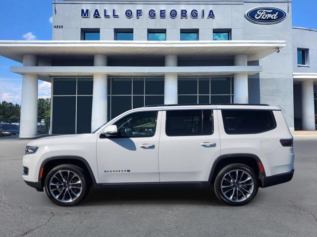 2022 Jeep Wagoneer