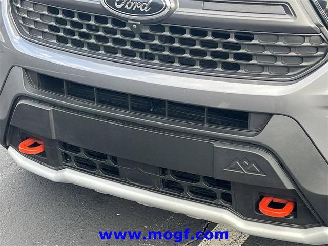 Photo of 2022 Carbonized Gray Metallic Ford Explorer
