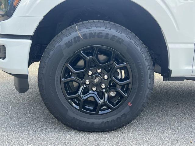 Photo of 2025 Oxford White Ford F-150