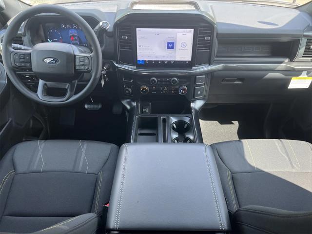 Photo of 2025 Oxford White Ford F-150