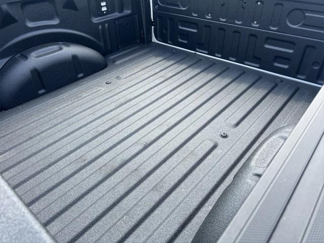 Photo of 2025 Oxford White Ford F-150