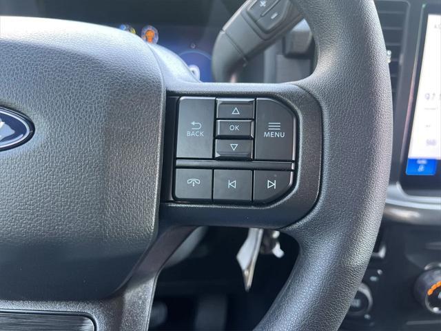 Photo of 2025 Oxford White Ford F-150