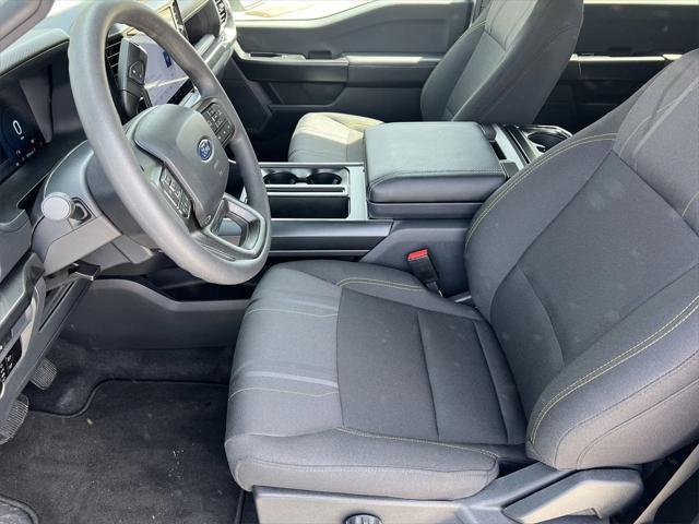 Photo of 2025 Space White Metallic Ford F-150