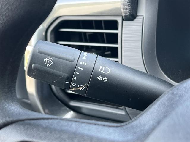 Photo of 2025 Space White Metallic Ford F-150
