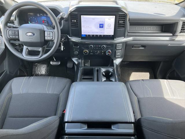 Photo of 2025 Space White Metallic Ford F-150