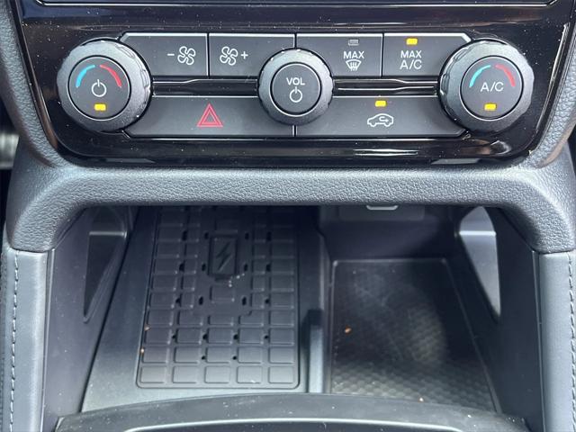 Photo of 2025 Shelter Green Ford Ranger