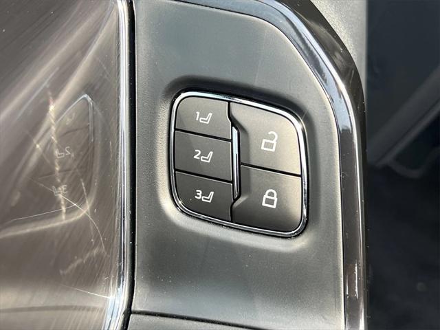 Photo of 2025 Antimatter Blue Ford F-150 Lightning