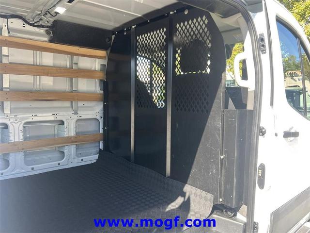 Photo of 2024 Oxford White Ford Transit-250