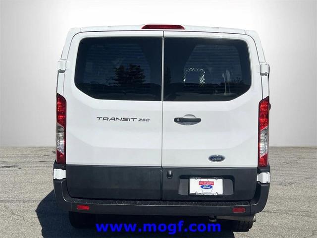 Photo of 2024 Oxford White Ford Transit-250