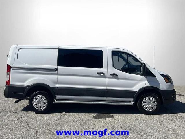 Photo of 2024 Oxford White Ford Transit-250