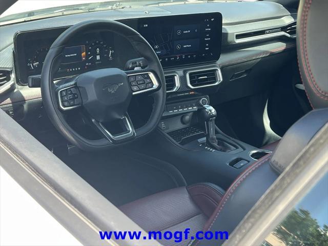 Photo of 2024 Oxford White Ford Mustang