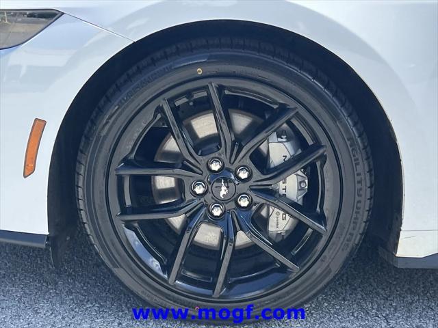 Photo of 2024 Oxford White Ford Mustang