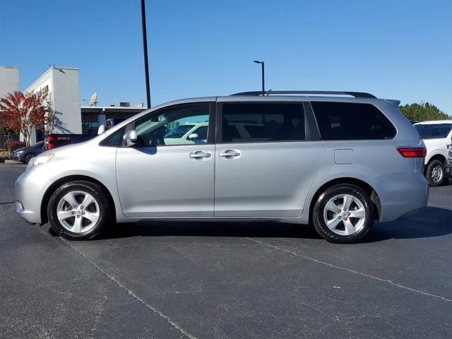 2015 Toyota Sienna