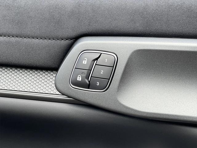 Photo of 2025 Shelter Green Ford Ranger