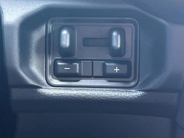 Photo of 2025 Shelter Green Ford Ranger