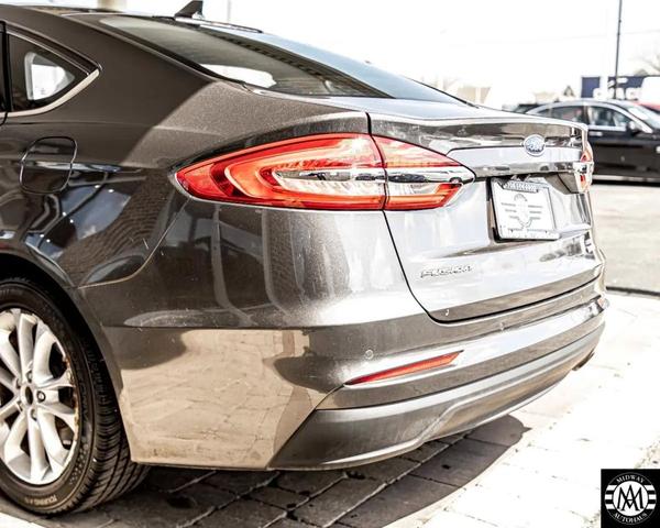 Photo of 2019 GRAY Ford Fusion