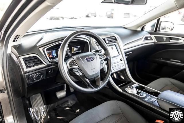 Photo of 2019 GRAY Ford Fusion