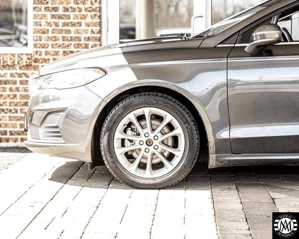 Photo of 2019 GRAY Ford Fusion