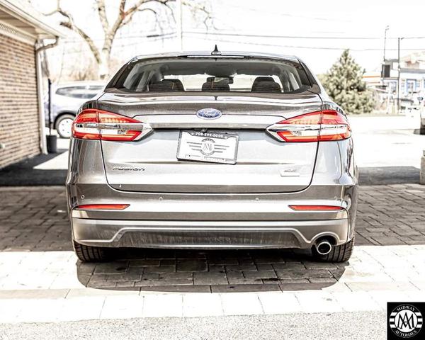 Photo of 2019 GRAY Ford Fusion