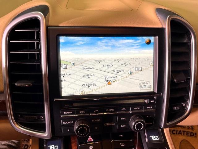 Photo of 2011 BLUE Porsche Cayenne