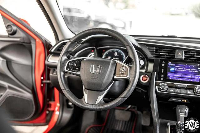 Photo of 2017 RED Honda Civic