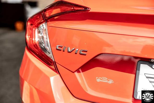 Photo of 2017 RED Honda Civic