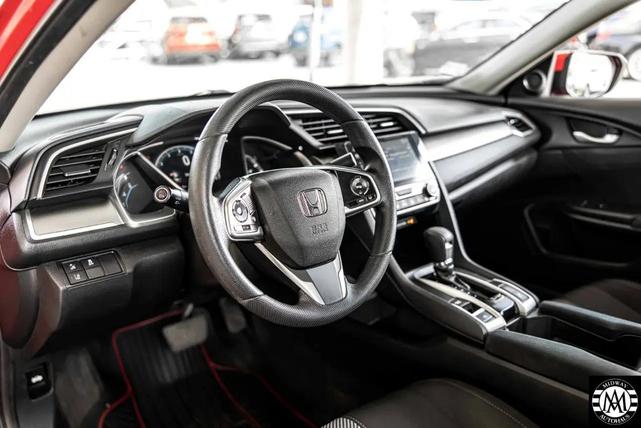 Photo of 2017 RED Honda Civic