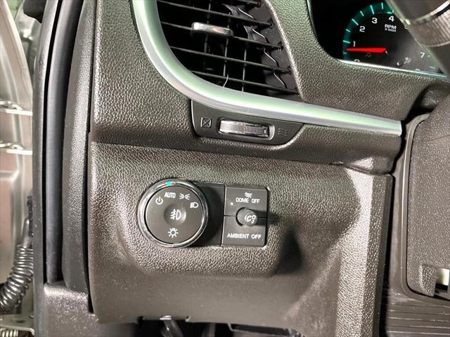 Photo of 2015 SILVER Chevrolet Traverse