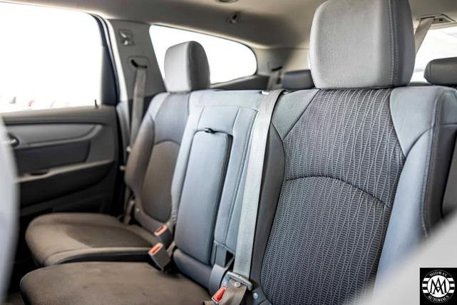 Photo of 2014 BLUE Chevrolet Traverse
