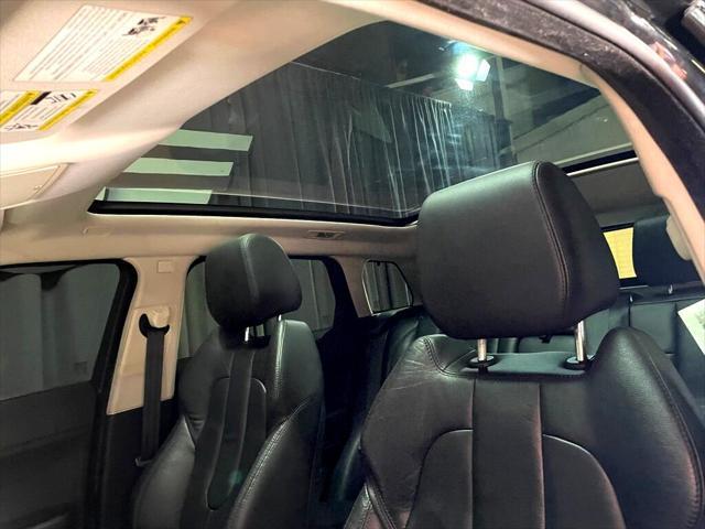 Photo of 2015 BLACL Land Rover Range Rover Evoque