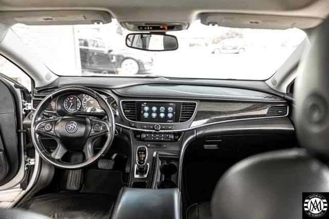 Photo of 2017 Silver Buick LaCrosse