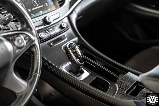Photo of 2017 Silver Buick LaCrosse