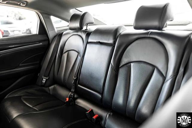 Photo of 2017 Silver Buick LaCrosse