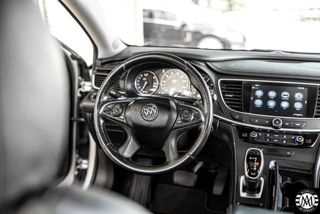 Photo of 2017 Silver Buick LaCrosse