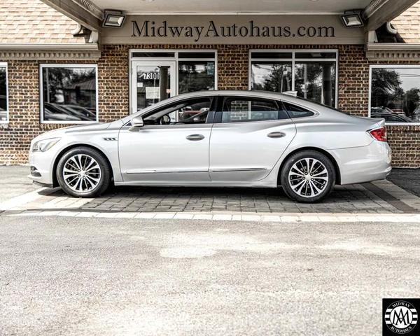 Photo of 2017 Silver Buick LaCrosse
