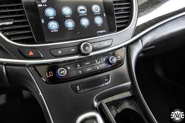 Photo of 2017 Silver Buick LaCrosse