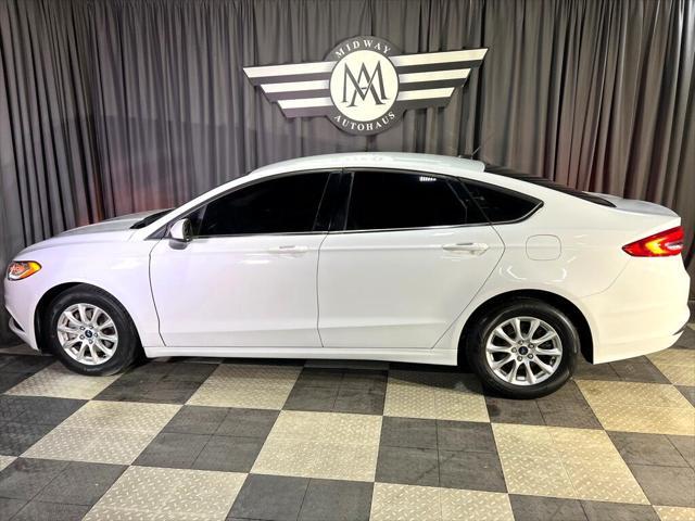Photo of 2018 WHITE Ford Fusion
