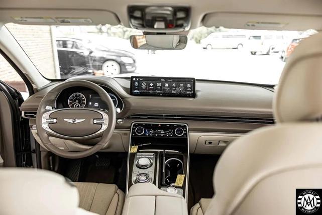 Photo of 2024 Silver Genesis GV80