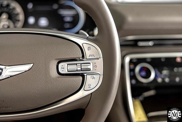 Photo of 2024 Silver Genesis GV80
